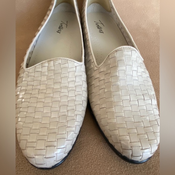 TROTTERS Liz Woven Leather Slip-On Loafers Bone Ivory White Narrow size 13AAA - Picture 3 of 14